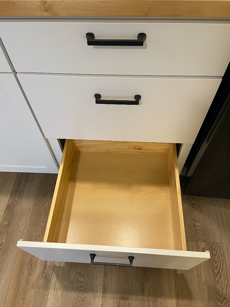 Deeps drawers for storing food items