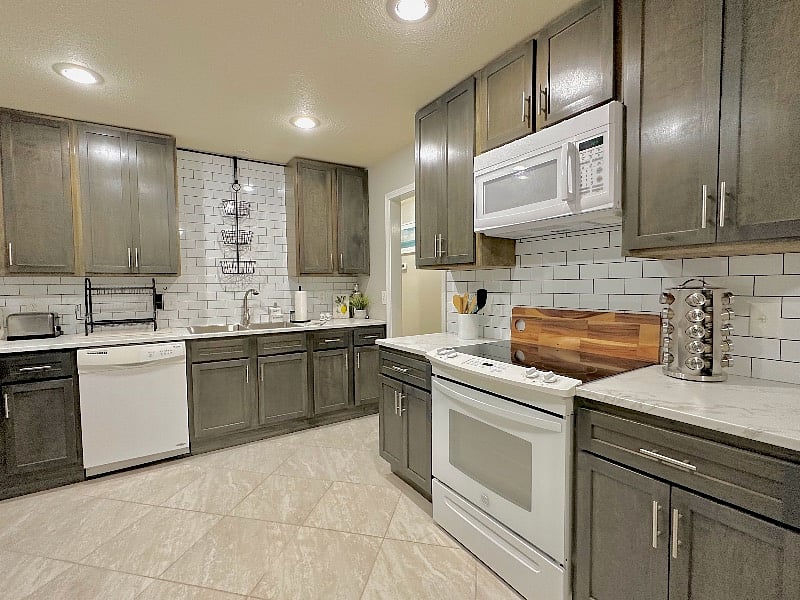 Furnished Finder property 474008_1 photo 13