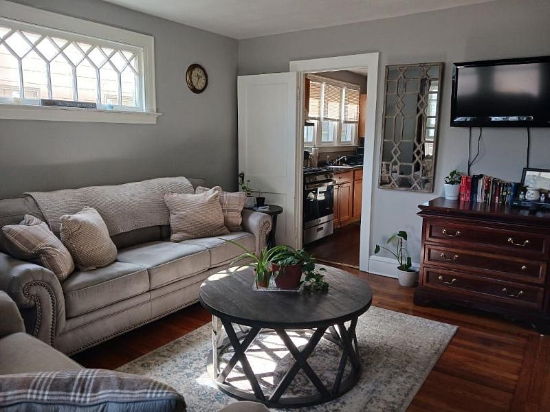 Furnished Finder property 474055_1 photo 3