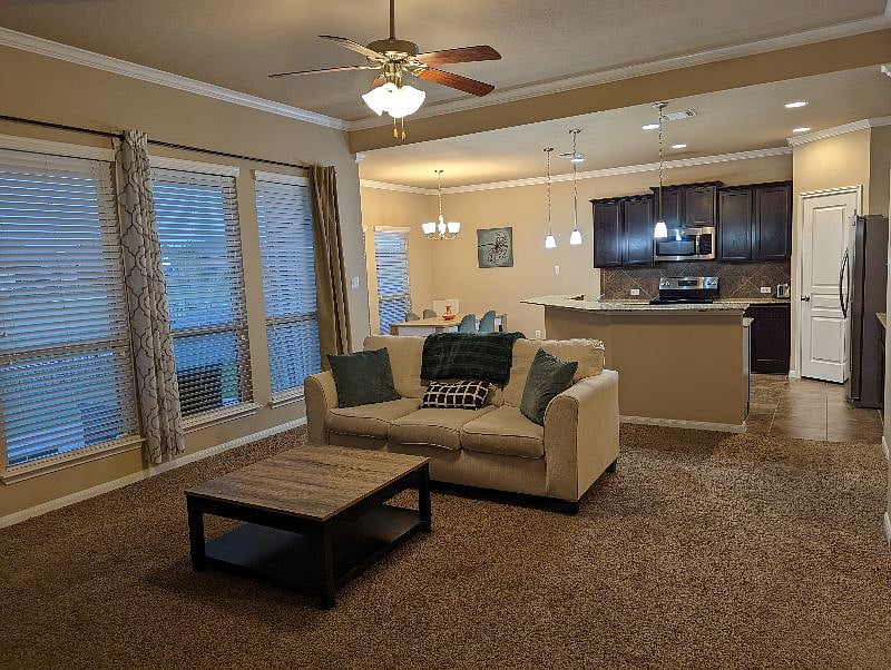 Furnished Finder property 474104_1 photo 3