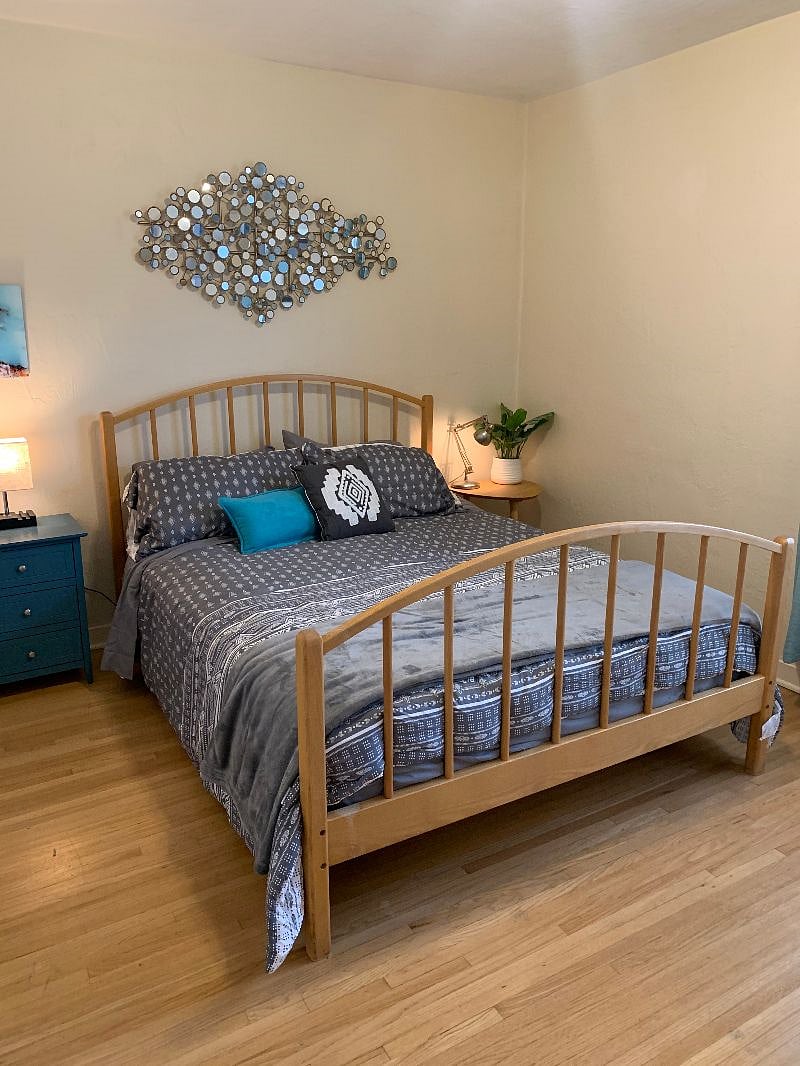 Bedroom 1 with Queen bed