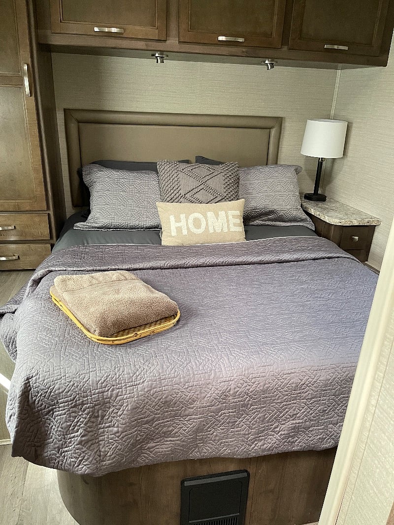 Furnished Finder property 474126_1 photo 4