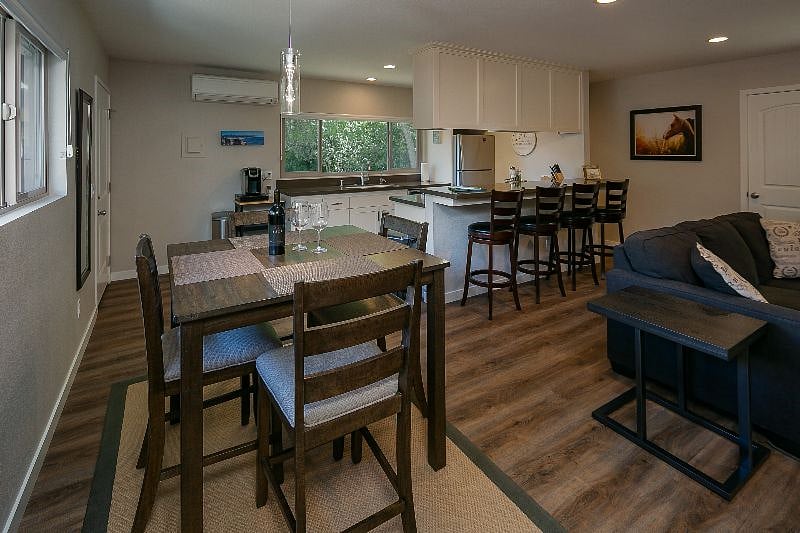 Furnished Finder property 474152_2 photo 16