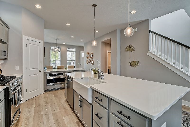 Furnished Finder property 474192_1 photo 4