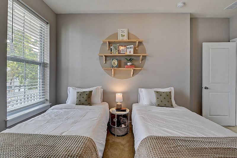 Furnished Finder property 474192_1 photo 16