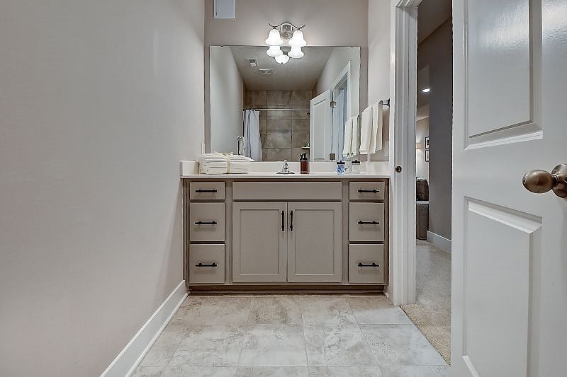 Furnished Finder property 474192_1 photo 25