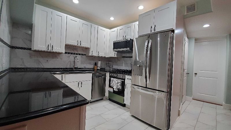 Furnished Finder property 474203_1 photo 6
