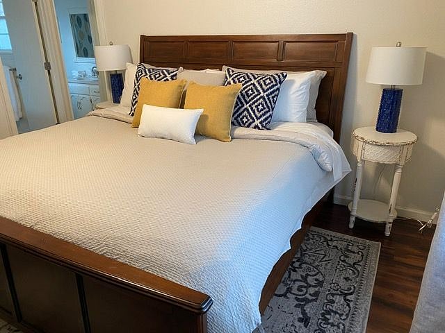 Master Bedroom - King Bed
