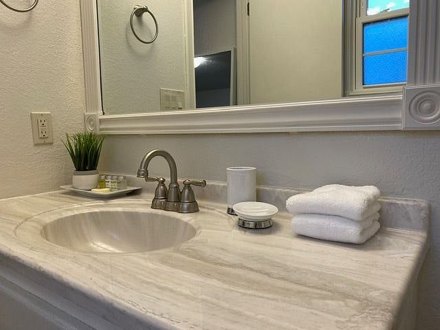 Furnished Finder property 474208_1 photo 30