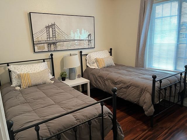 Bedroom 3 - Twin Beds
