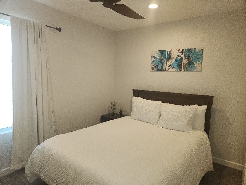 2nd bedroom