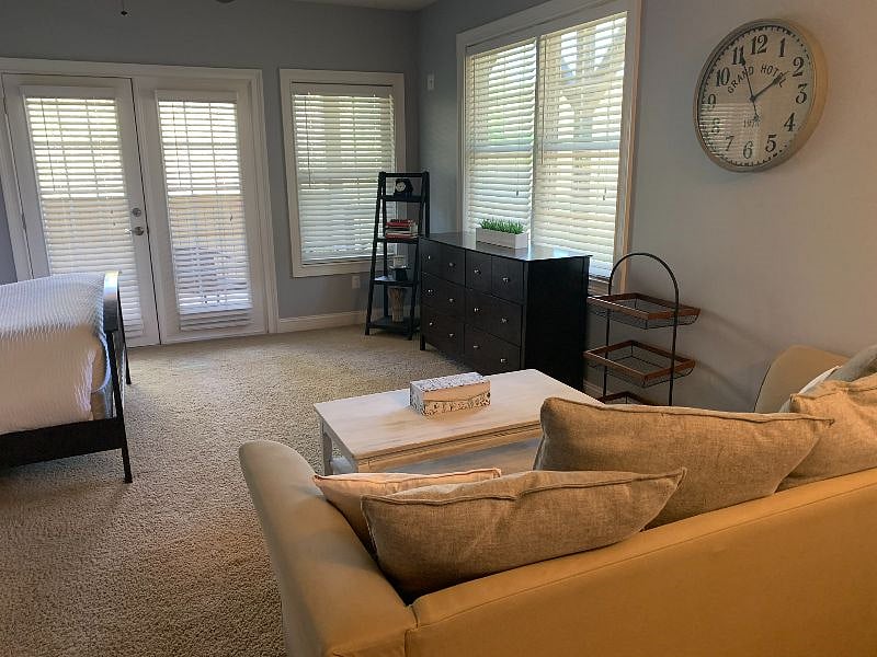 Furnished Finder property 474301_1 photo 3