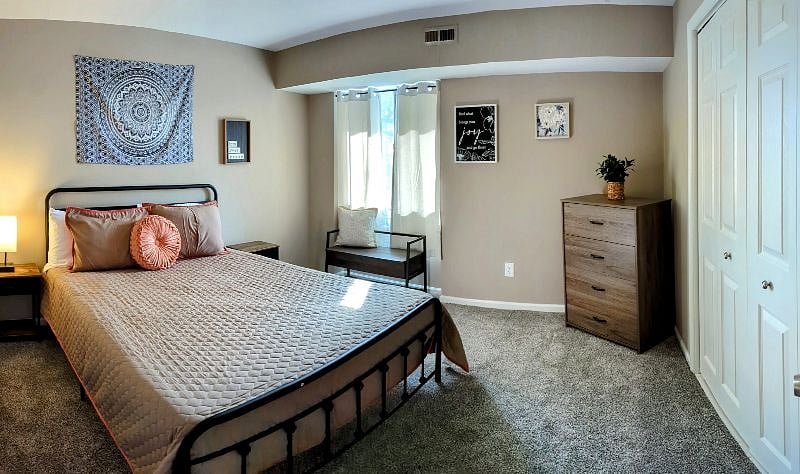 Bedroom #2 with full size closet & 55" ROKU TV
