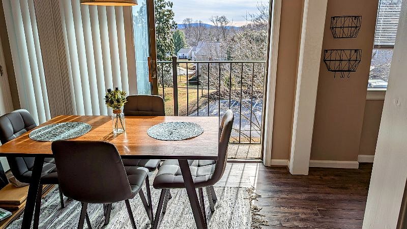 Eat in kitchen/dining area. Full slider with Juliette balcony