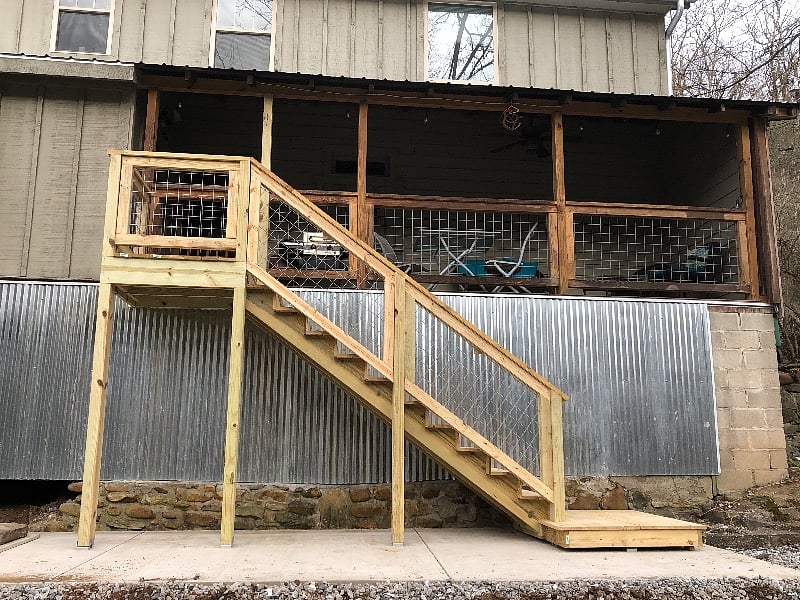 Main Level, Covered Porch overlooking river