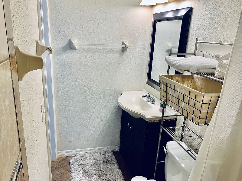 Furnished Finder property 474628_1 photo 9