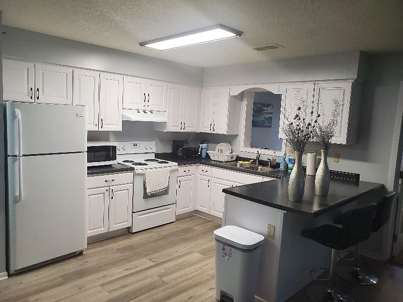 Furnished Finder property 474803_1 photo 3