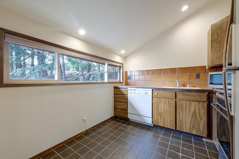 Furnished Finder property 474832_1 photo 5