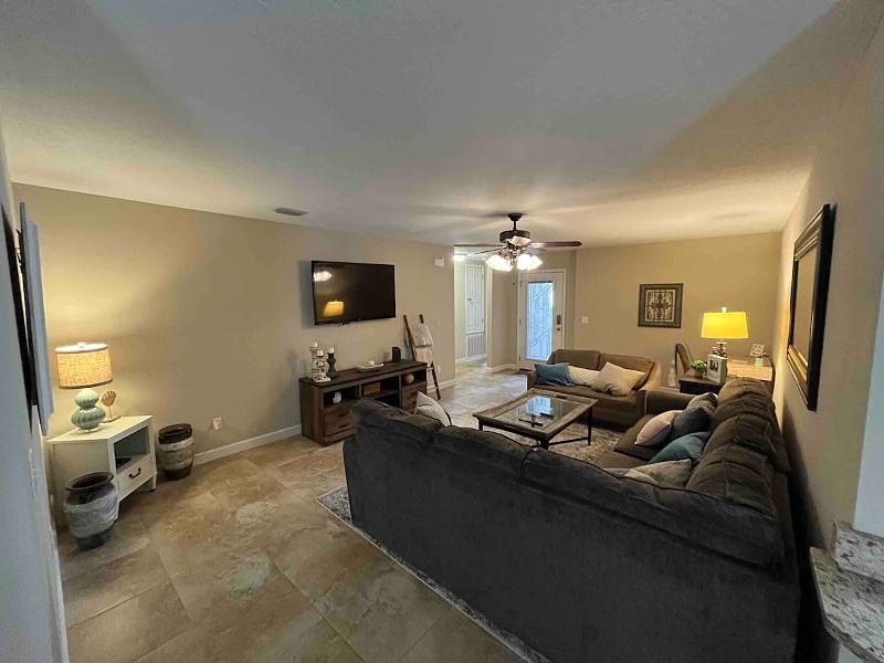 Furnished Finder property 474842_1 photo 3