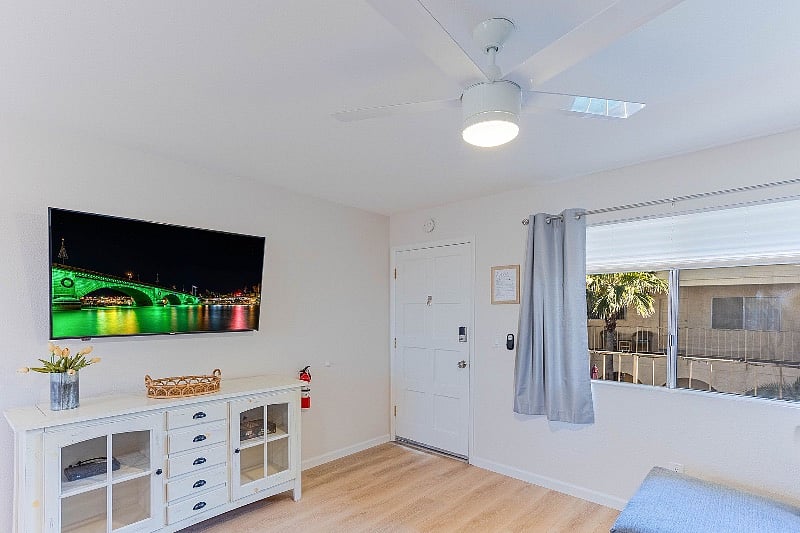 Furnished Finder property 474923_1 photo 3