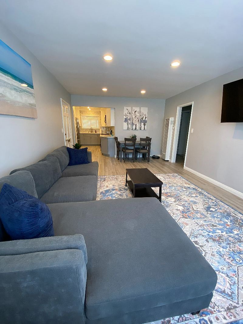 Furnished Finder property 474952_1 photo 3