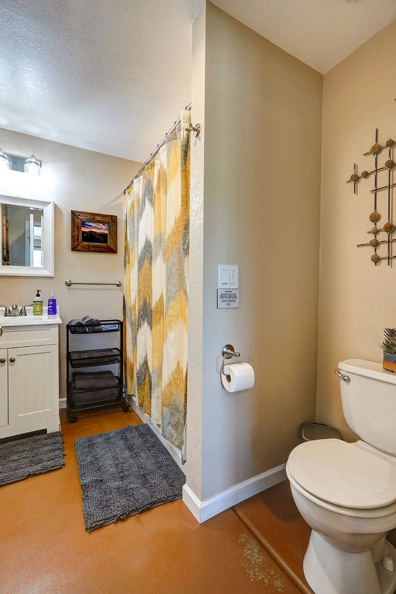 Furnished Finder property 475067_1 photo 3