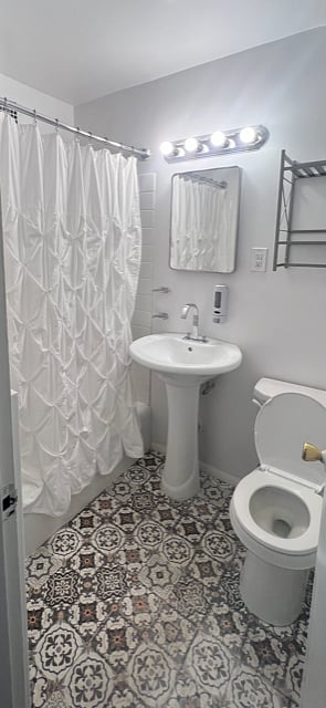 Furnished Finder property 475083_1 photo 3