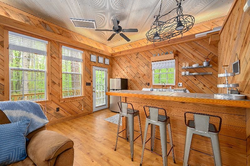 Furnished Finder property 475102_1 photo 15