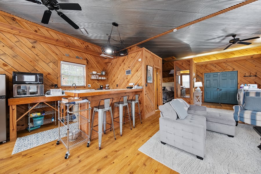 Furnished Finder property 475102_1 photo 14