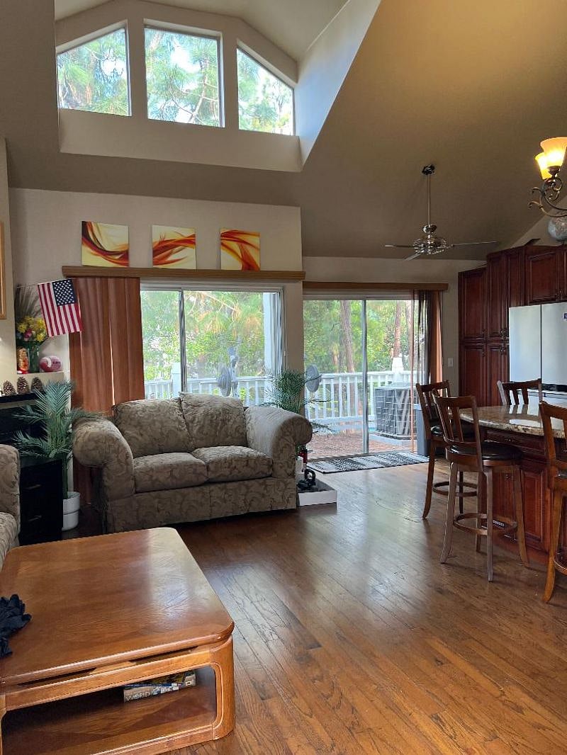 Furnished Finder property 475193_1 photo 3