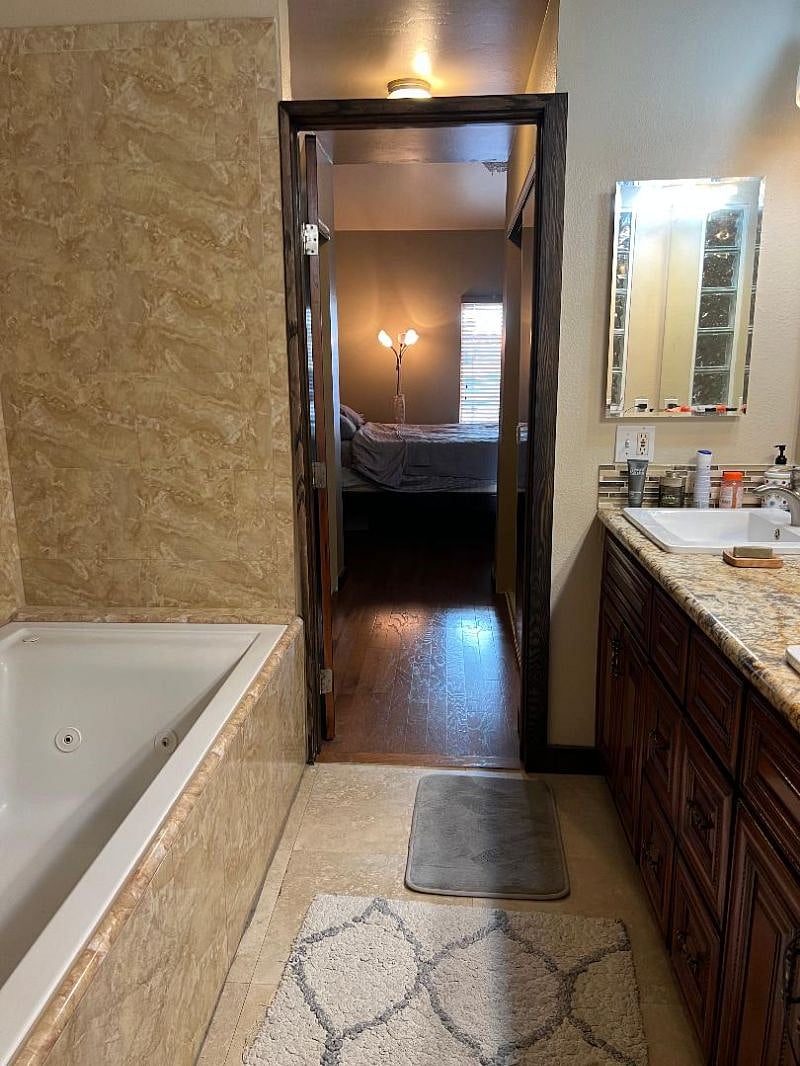 Furnished Finder property 475193_1 photo 13