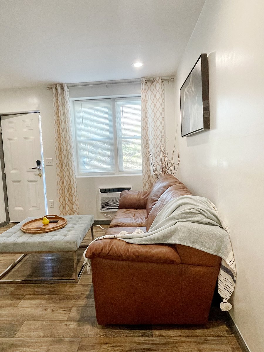 Furnished Finder property 475194_1 photo 24