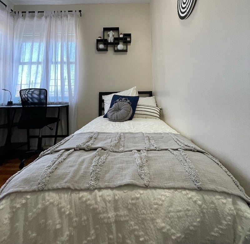 Furnished Finder property 475272_2 photo 4