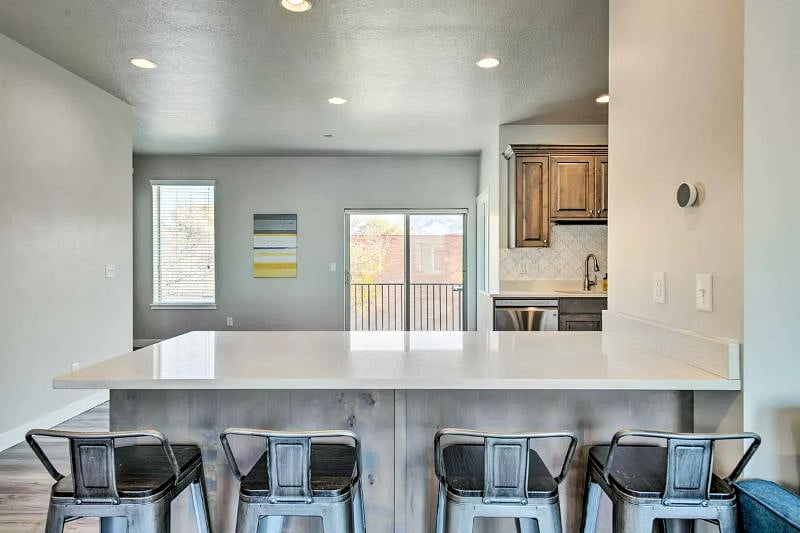 Furnished Finder property 475298_1 photo 18