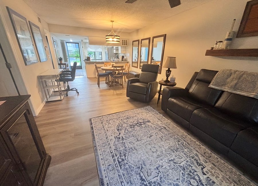 Furnished Finder property 475355_1 photo 17