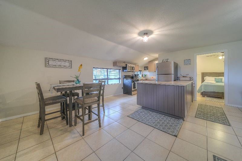 Furnished Finder property 475358_2 photo 11