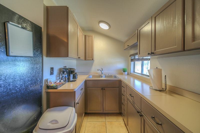 Furnished Finder property 475358_4 photo 14