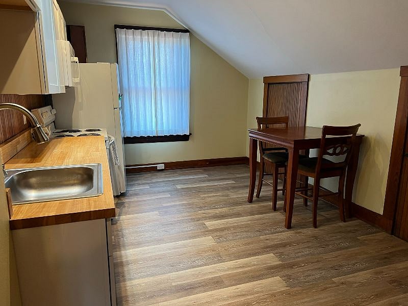 Furnished Finder property 475425_1 photo 12