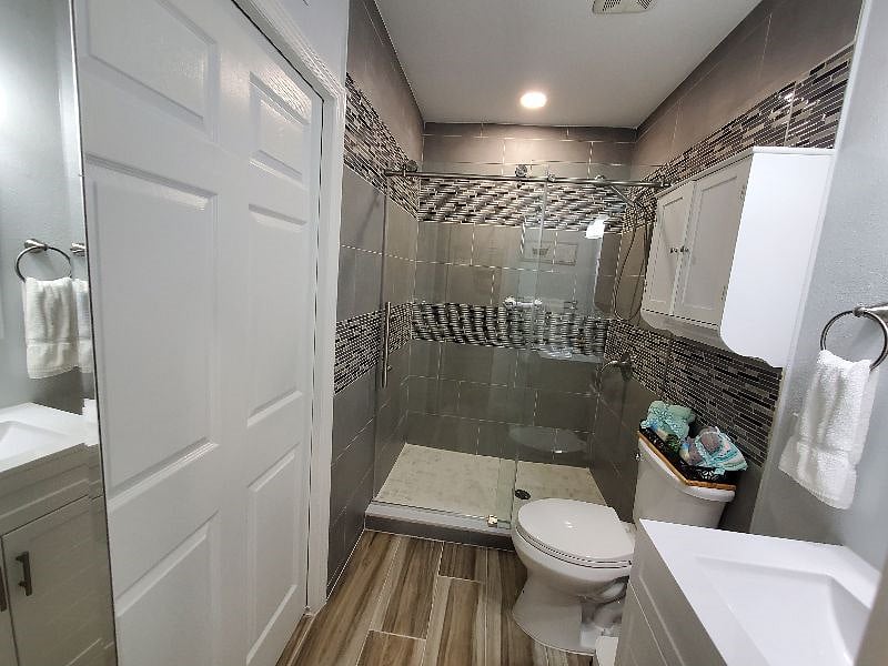 Furnished Finder property 475436_1 photo 3