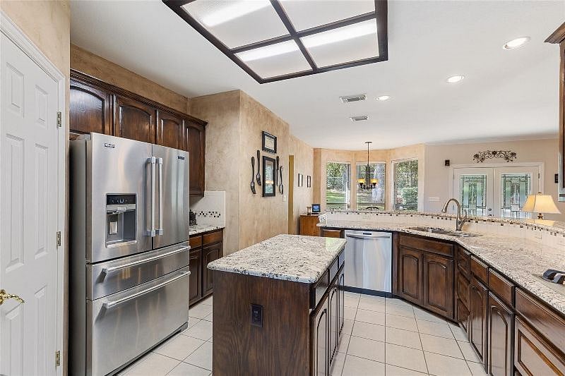 Furnished Finder property 475588_1 photo 4