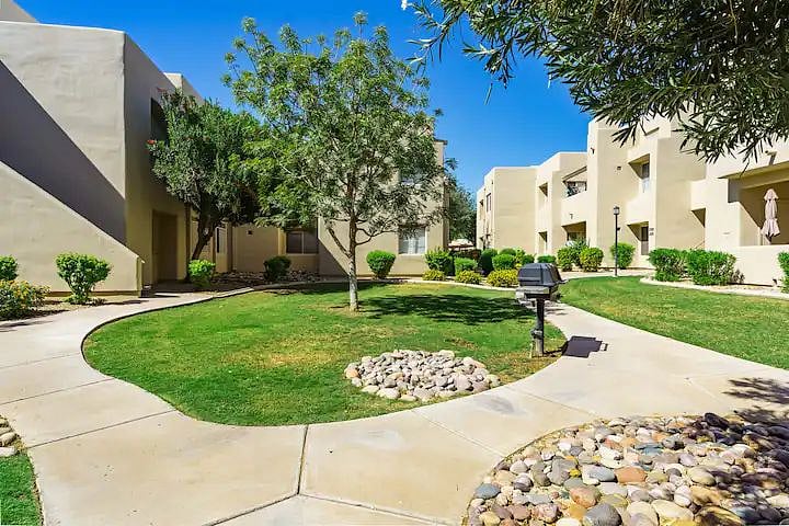 Furnished Finder property 475720_1 photo 3