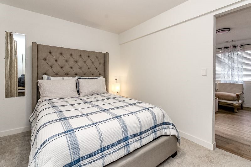 Queen Bed