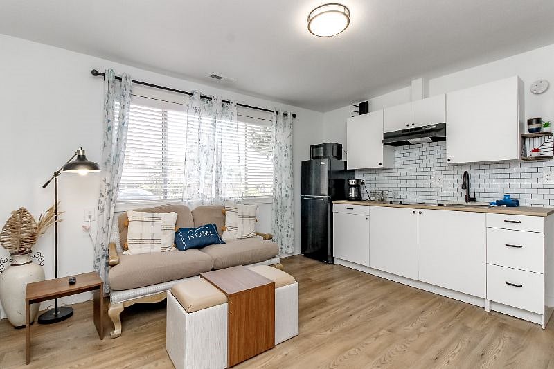 Furnished Finder property 475721_1 photo 8