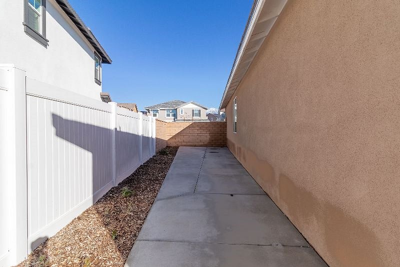 Furnished Finder property 475731_1 photo 35