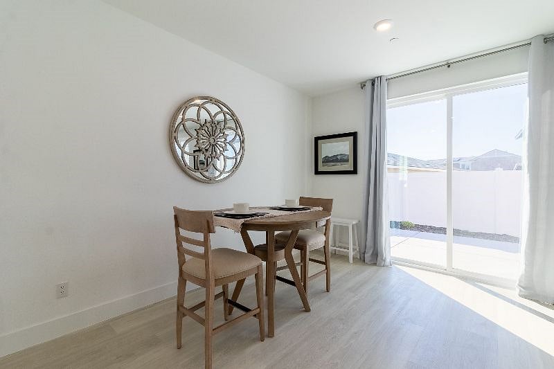 Furnished Finder property 475731_1 photo 25