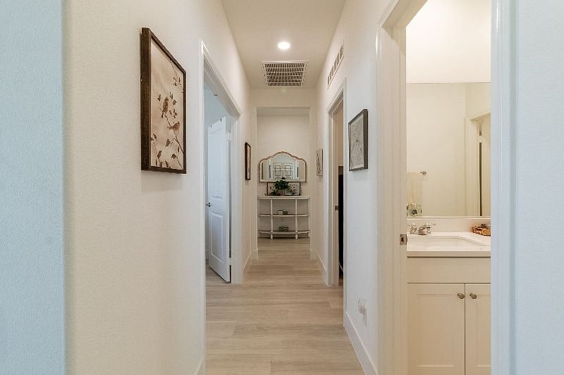 Furnished Finder property 475731_1 photo 8