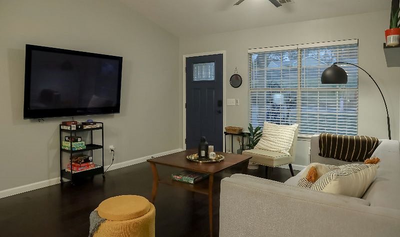 Furnished Finder property 475767_1 photo 12