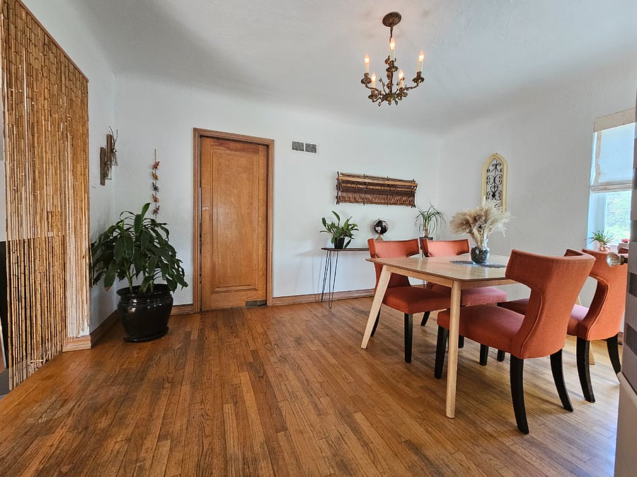 Dining Room looking to Kitchen