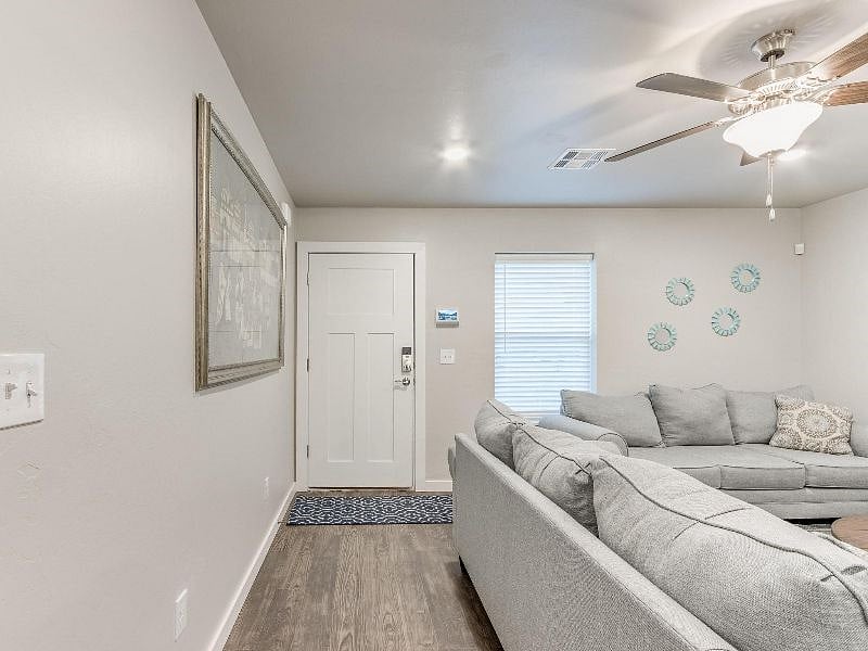 Furnished Finder property 475859_1 photo 3