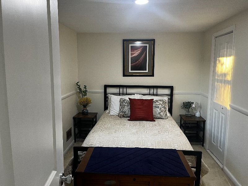 Furnished Finder property 475883_1 photo 12